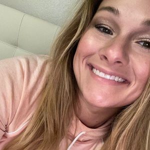 Meet your Posher, Catherine